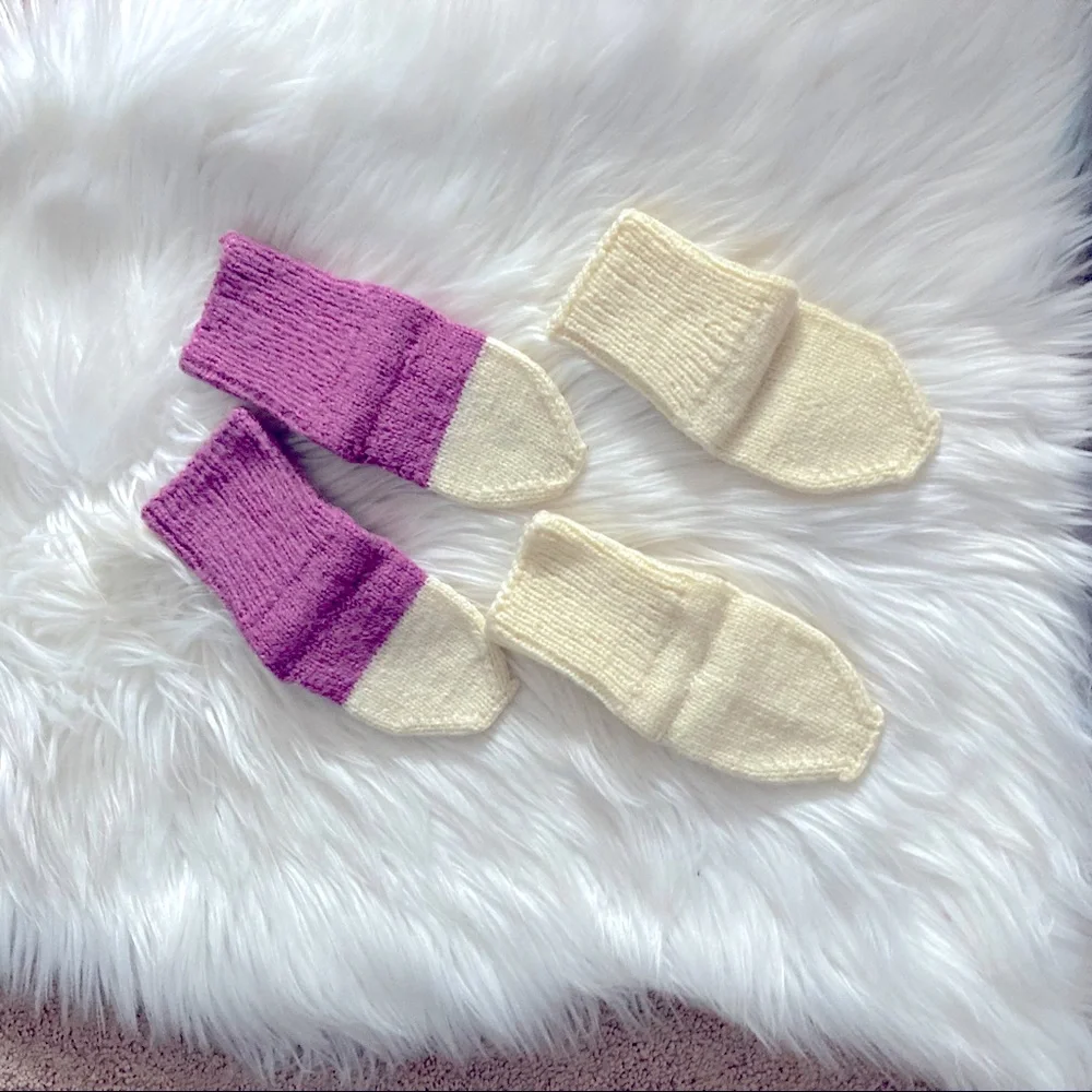 Handmade new knitted